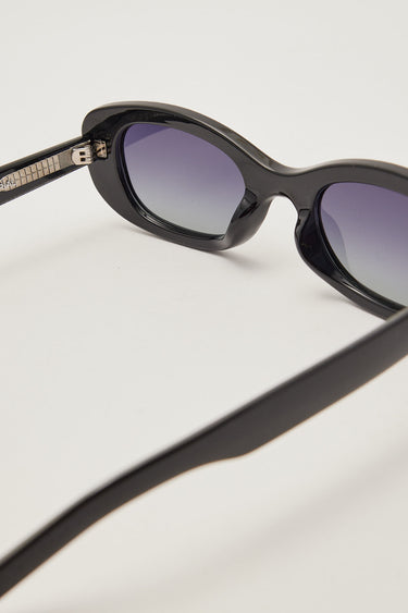 Modern Venus Sunglasses - Black